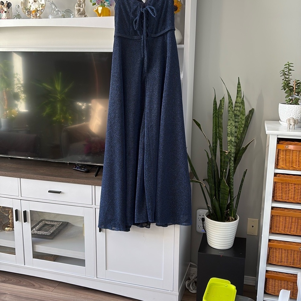 Grad/Prom Dress - Picture 5 of 9